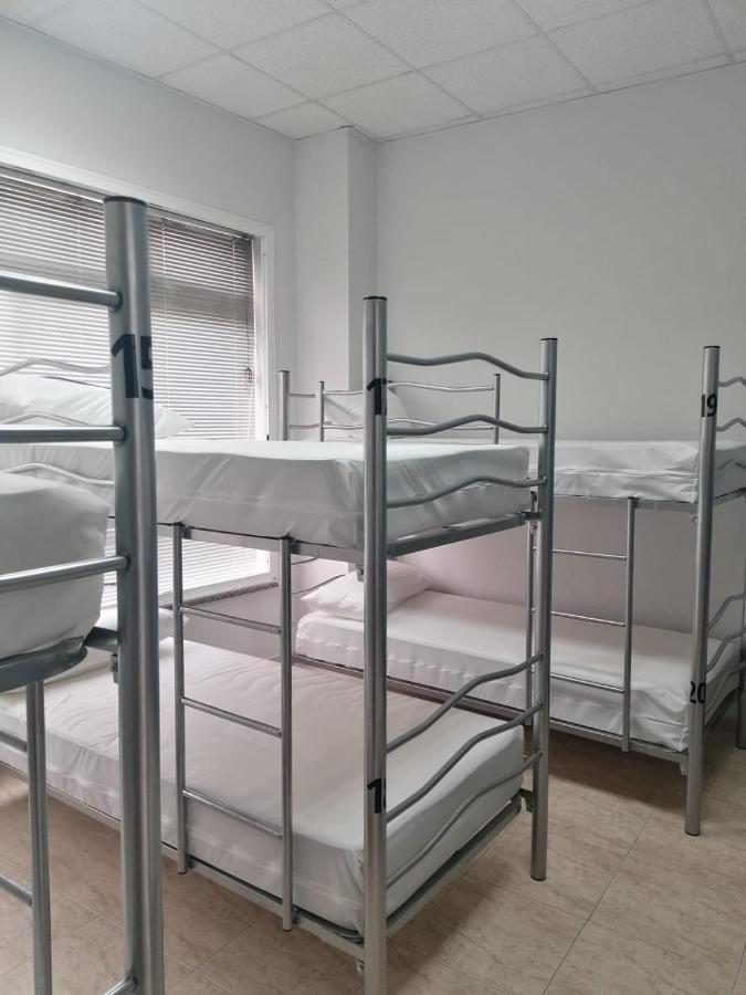 Albergue El Templarin Ponferrada Luaran gambar
